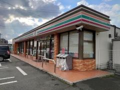 セブンイレブン　八幡御開3丁目店