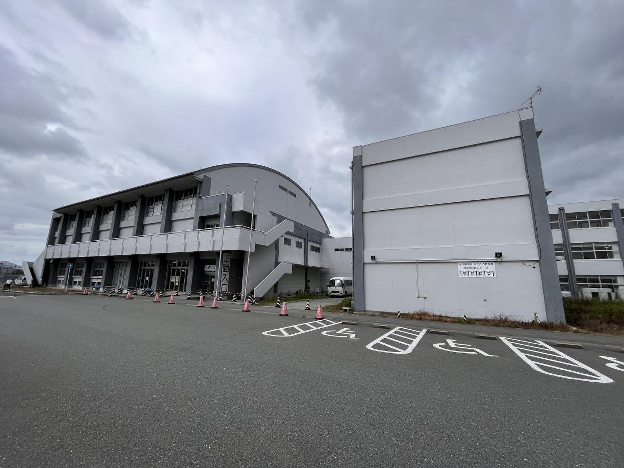 福岡 県 警察 筑豊 自動車 運転 免許 試験場