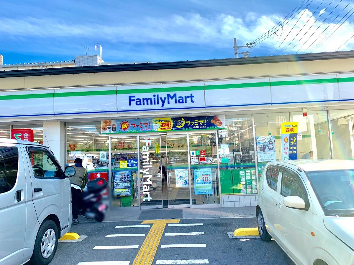 店舗外観です。