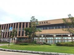 新高岡駅