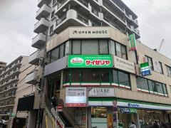 ファミリーマート　亀有北口店