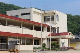 上郡小学校