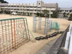 川中西小学校