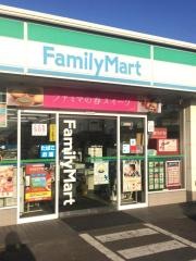 ファミリーマート　丸亀川西北店