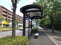 「サントゥール中川」バス停留所