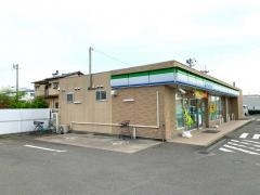 ファミリーマート　梅満町店
