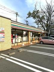 セブンイレブン　泉塚店