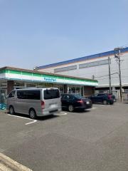 ファミリーマート　中川野田店