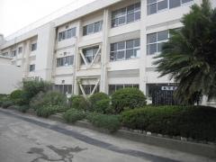 里浦小学校