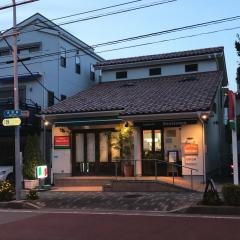 トラットリア・ラヴィッツォーネ（ＴＲＡＴＴＯＲＩＡ・ＲＡＶＩＺＺＯＮＥ）