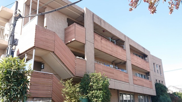 つつじの里 施設外観