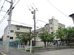柏市立逆井中学校