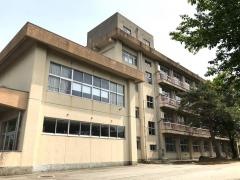 富山市立月岡中学校