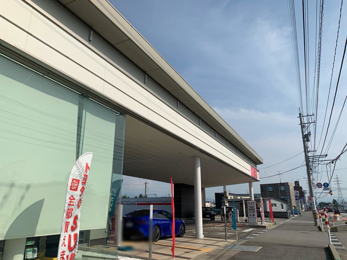 富山トヨタ自動車　富山みらい北店