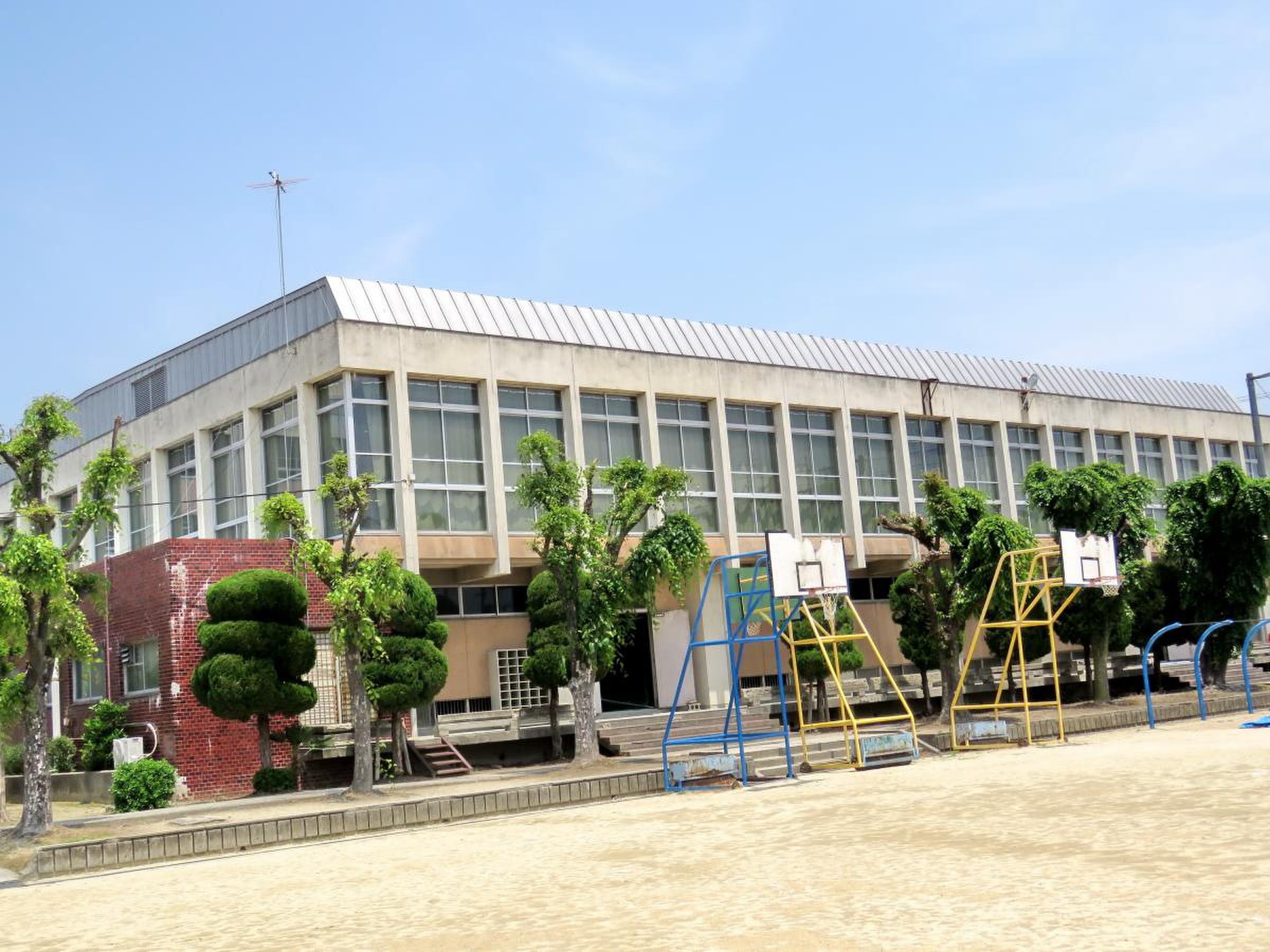 大阪 市立 矢田 中学校