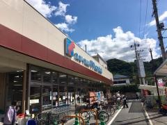 万代 柏原大県店
