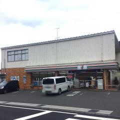 セブンイレブン　広島戸坂中町店