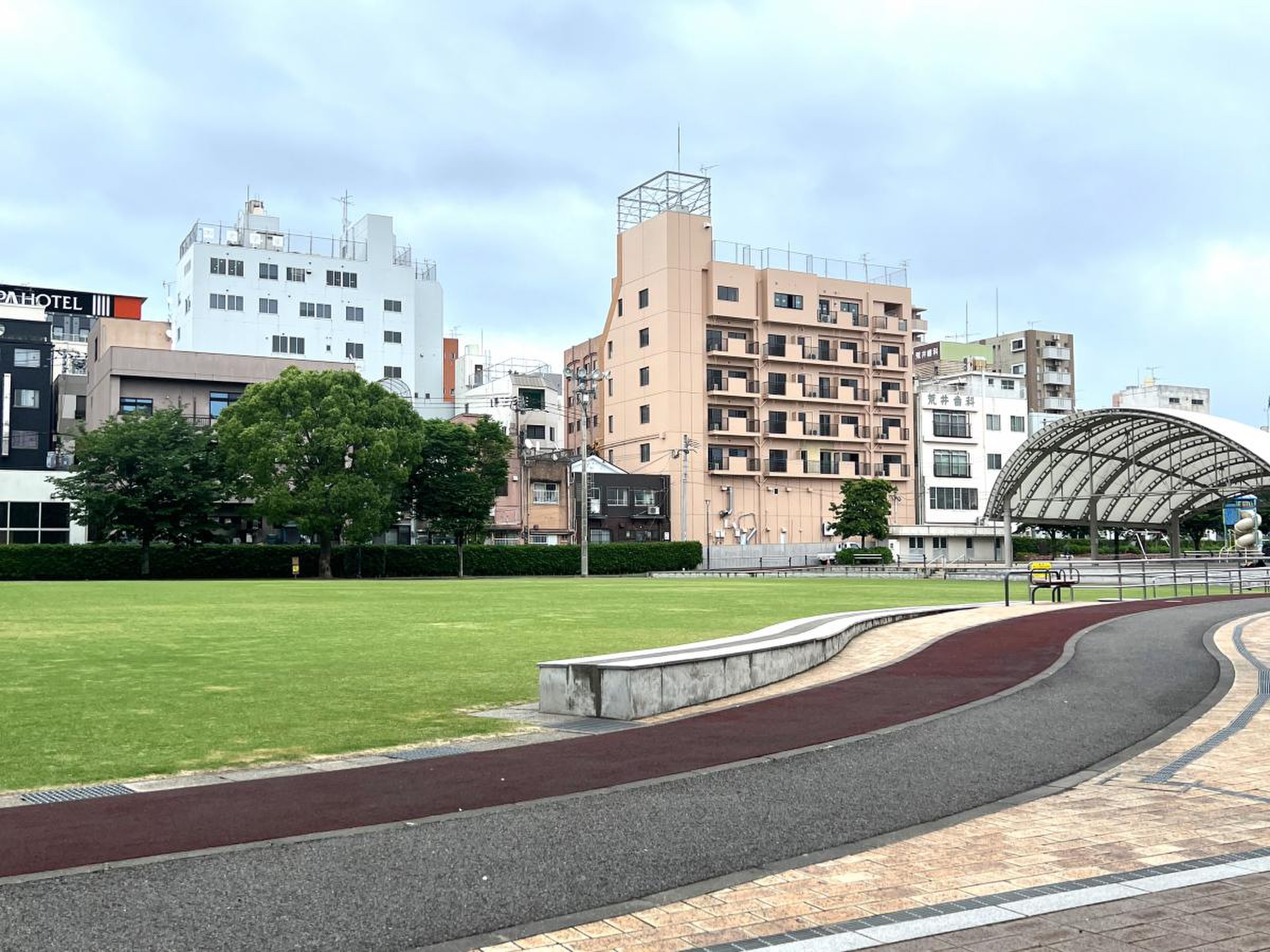 天文館 公園