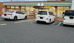 セブンイレブン　福山春日1丁目店