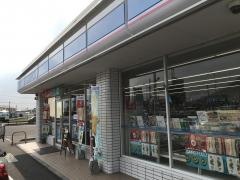 ローソン　宇多津東分店