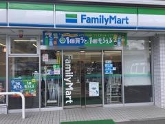 ファミリーマート　品川平塚店