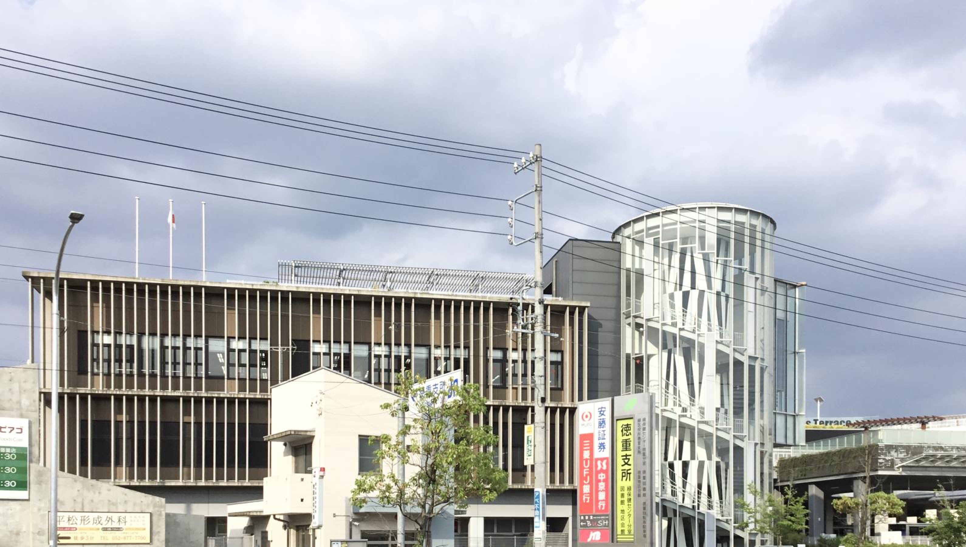 三菱 ufj 銀行 徳重 支店