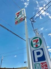 セブンイレブン　津島愛宕町店