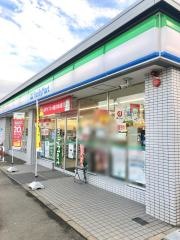 ファミリーマート　射水大門店