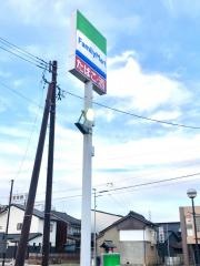 ファミリーマート　射水大門店