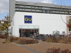 ジーユーイズミヤ福町店