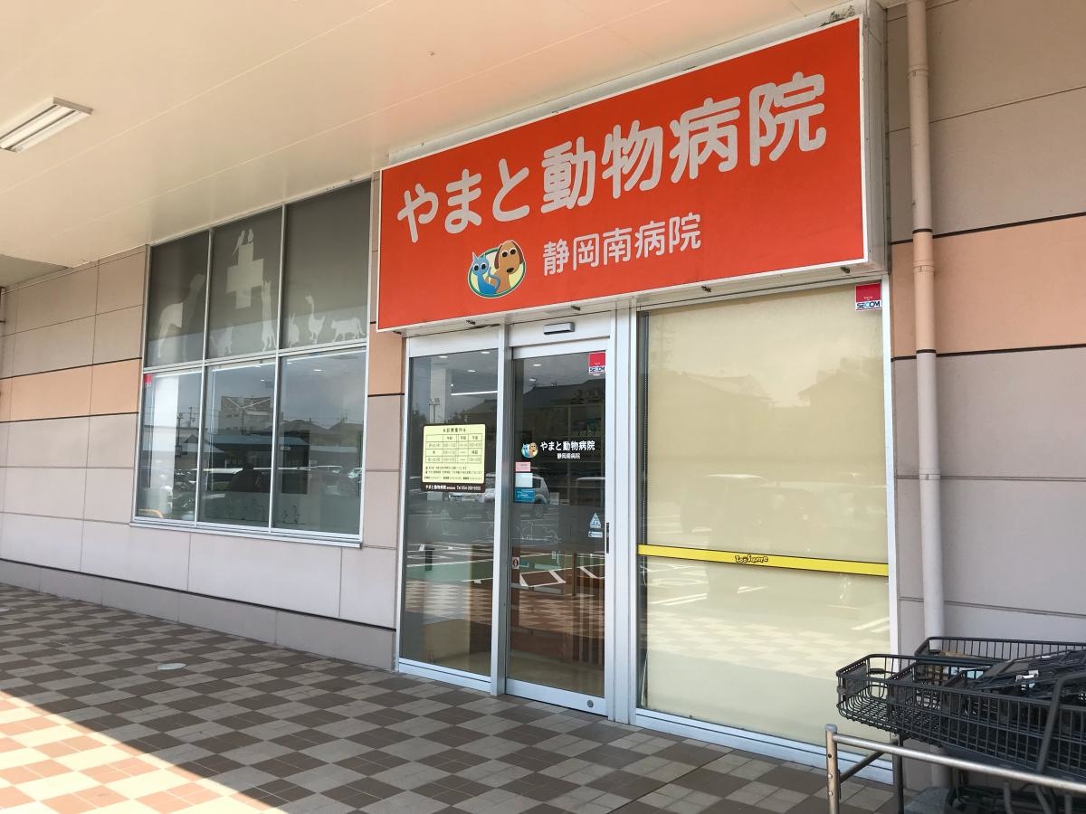 施設通路側の入口