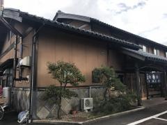 マル金そば店