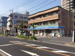 ローソン　川口戸塚二丁目店