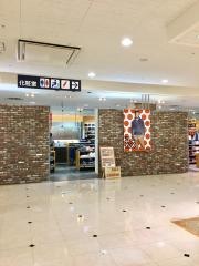 ライトオン　鳴海アピタ店