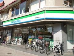 ファミリーマート　和光南口店