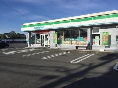 ファミリーマート　希望ヶ丘団地入口店