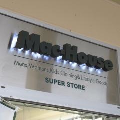 マックハウス　スーパーストアビバモール大井店