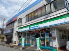 ファミリーマート　京金馬橋駅前店