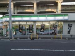 ファミリーマート　岐阜松鴻町店