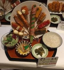 串揚串かざり