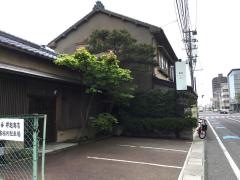 レストラン・イソ