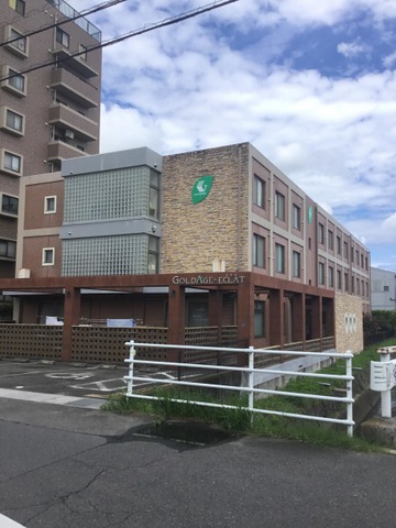 ゴールドエイジ　エクラ