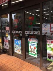 セブンイレブン　高田馬場駅前店