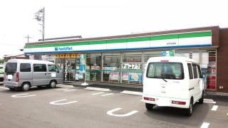 ファミリーマート　水戸住吉店