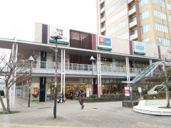 東急ストア　モレラ東戸塚店