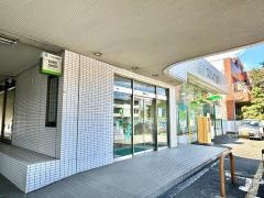 スルガ銀行草薙支店