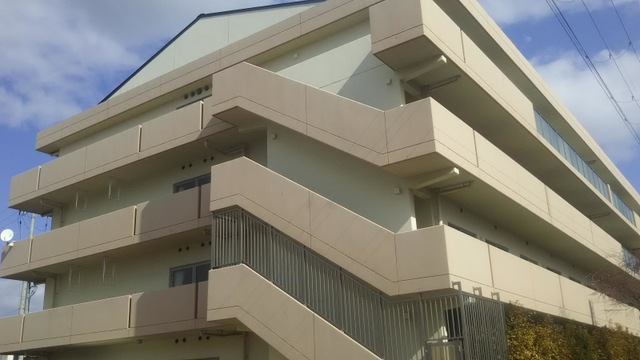 プレザンメゾン塚口 施設外観