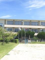 引津小学校