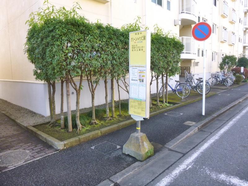 バス停外観