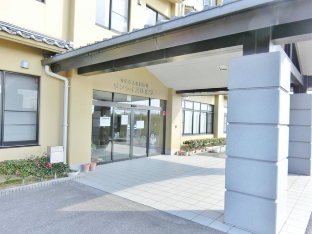 サンライズひえづ 施設外観